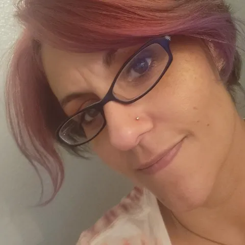 Rebecca louise Rendon