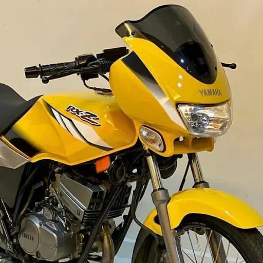 pemburu mambang kuning