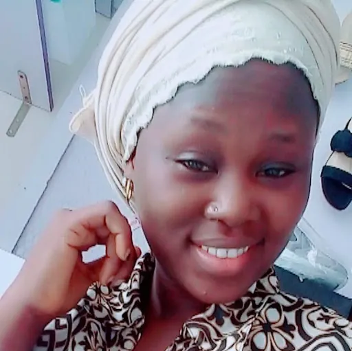 Mrs Ayoade Sulaimon Latifat (Harbeeker)