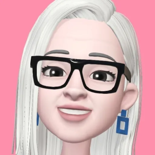 Elizabeth Clark (Liz)