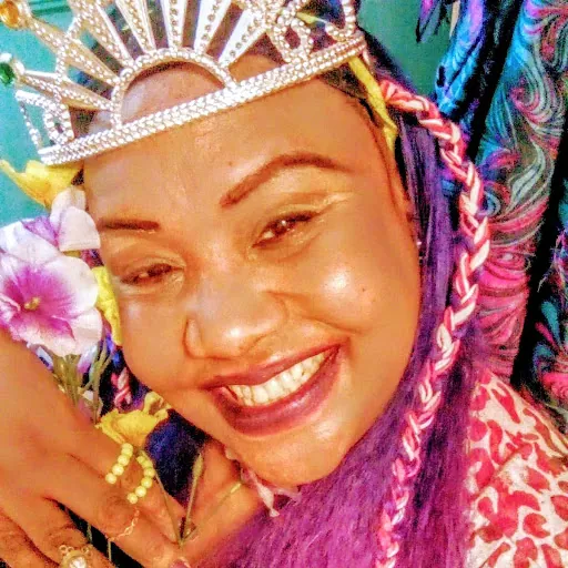 Michelle “Mimi! The Purple Queen!!” Ross