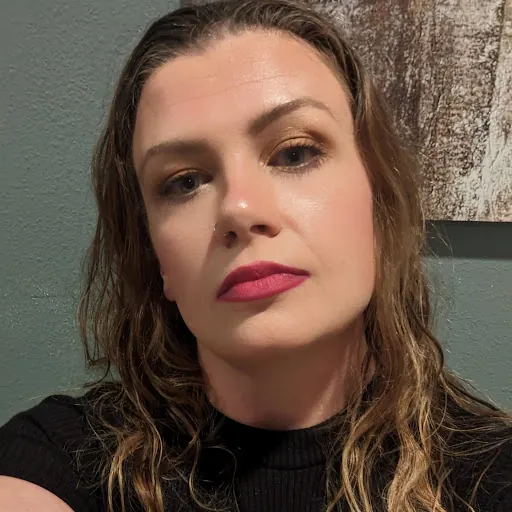 Michelle Cardin (Shellywellypooh)