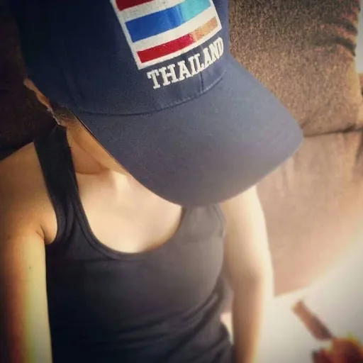 Catherine Wong (แคทเทอรีน)