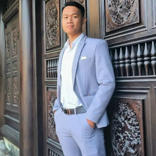 Thành Việt Phạm