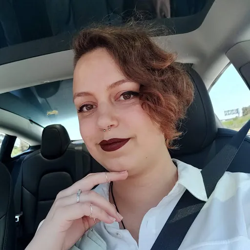 Hannah Poyourow-Overton