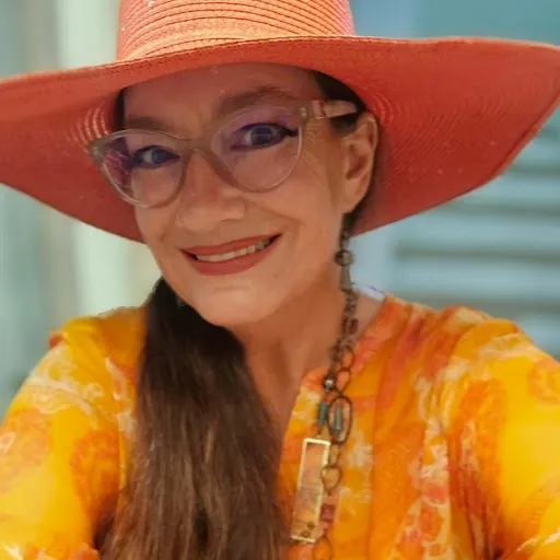 Sally Lynn MacDonald