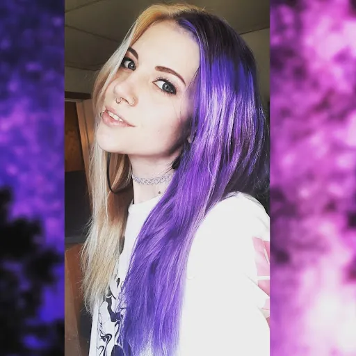 Ariel Rienstra (The Official Mosh Man)