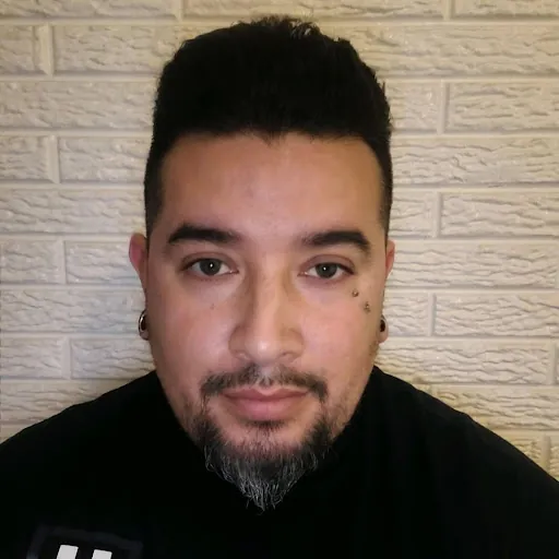 Antonio Holguin (Tonito)