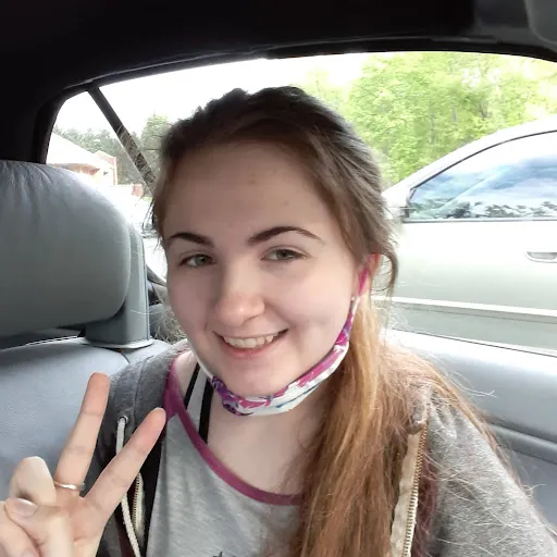 Janelle “awwpuppy44” Snyder