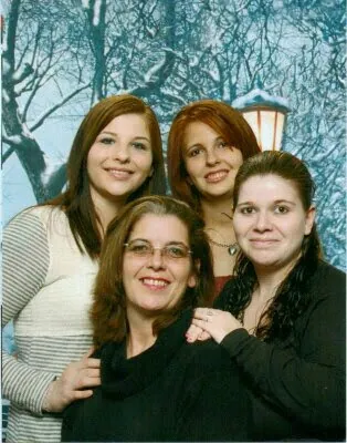 Genia Deluca (Weldnqueen)