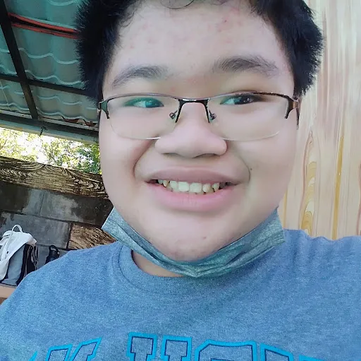 Vaugn Danille Ladiocan