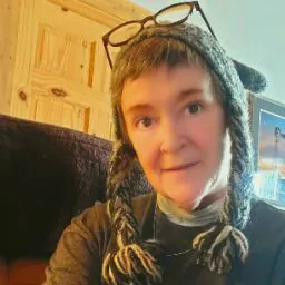 Elizabeth Yingling (Lisa Yingling)