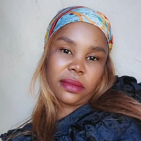 Lindiwe Alina