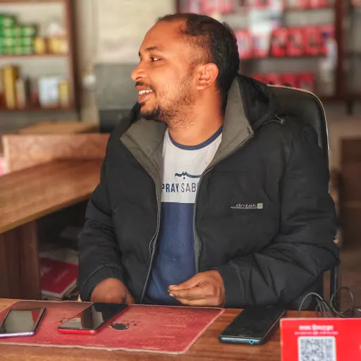 AR Computers And Telecom