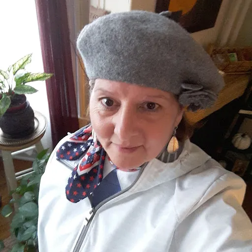 Elaine Pettinato-Collins