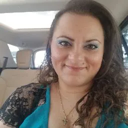 Diane M (TXTrumpGirl82)