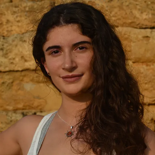 Isabella De Souza Leão